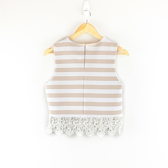 English Factory Striped Lace Hem Top Size Small NWT - Picture 7 of 8